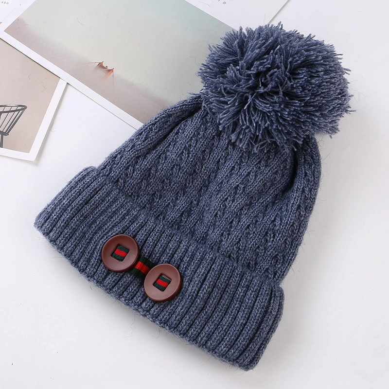 New Designer Winter Warm Buttons Hats Knitted Beanie for Woman Daily Life