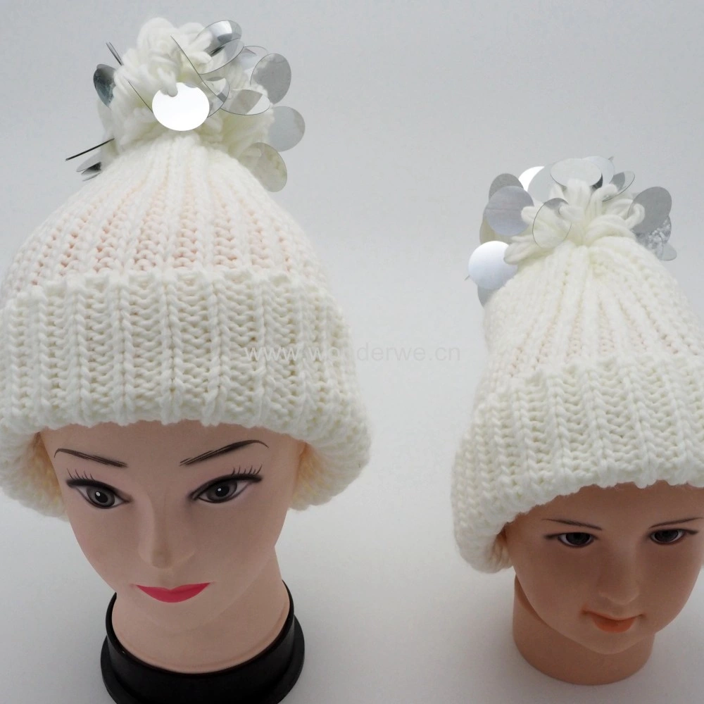 New Fashion off White Acrylic Top Sequin POM Knitted Winter Beanie Hat