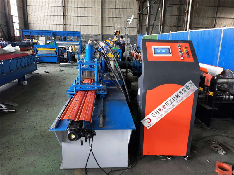Durable Life Roller Shutter Slat Roll Forming Machine for Making Rolling up Door