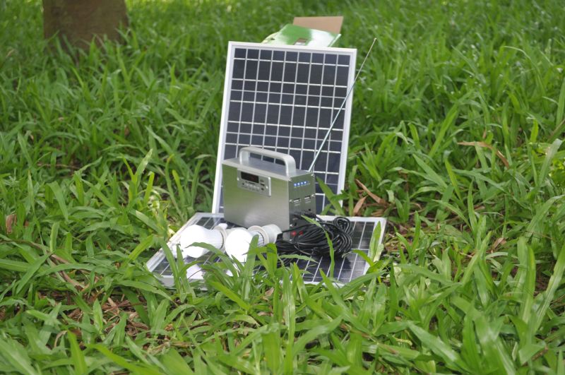 Mini Lighting Household Portable Solar Power Packs DC 12V Portable Solar System with 10W Solar Panels