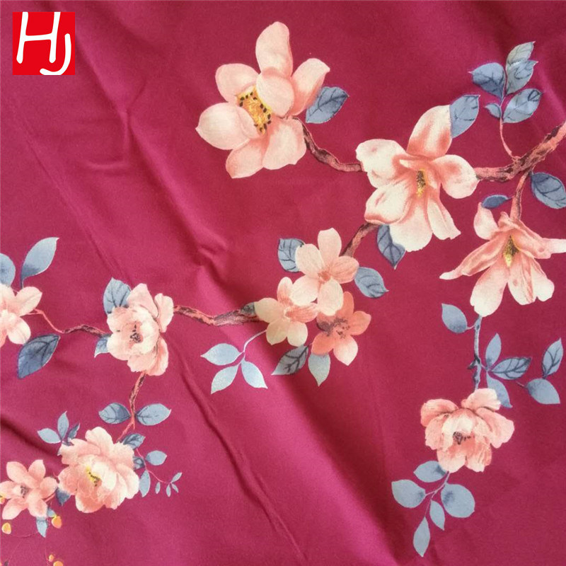 Wholesale Flower Brushed Microfiber Bedding Fabric Supplier Sets with Curtains