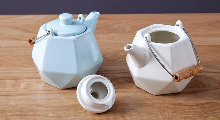 OEM Ceramic Tea Pot with Rope White Coffee Pot Colorful Porcelain Tea Pot