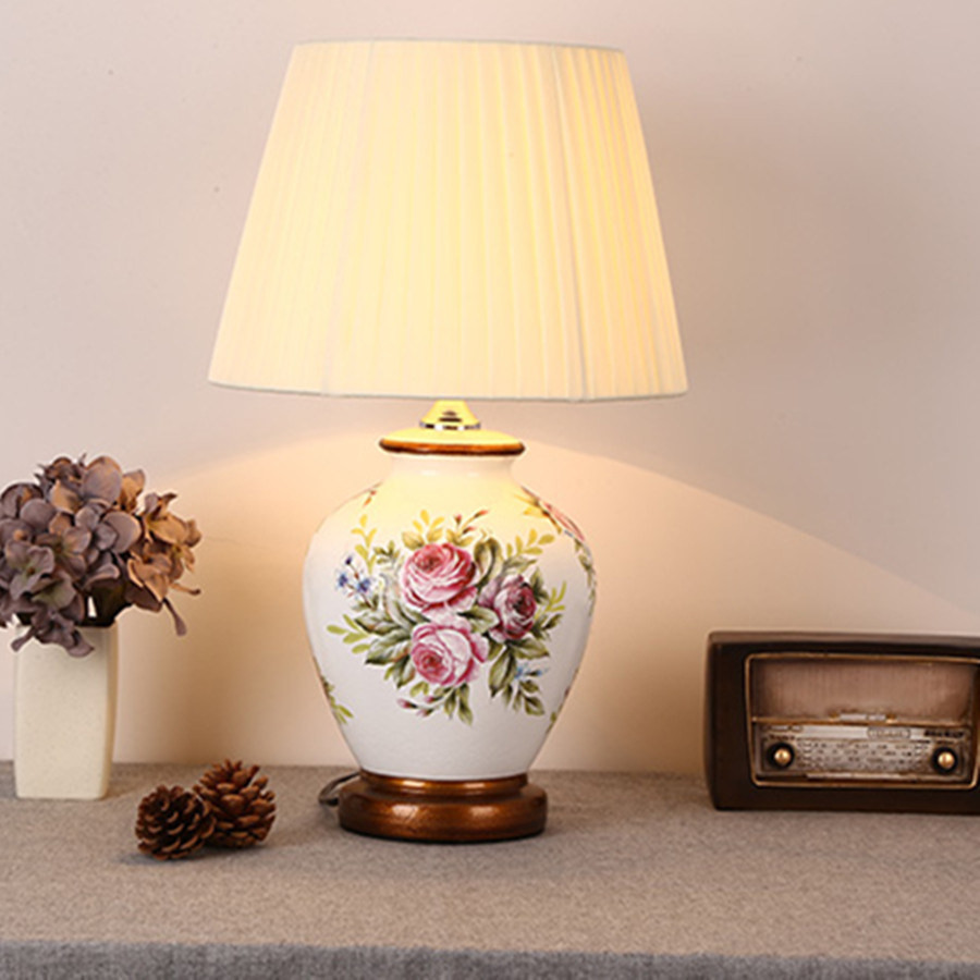 Chinese Style White Flower Ceramic Table Lamps Fashion Table Lamp Ceramic (WH-MTB-120)
