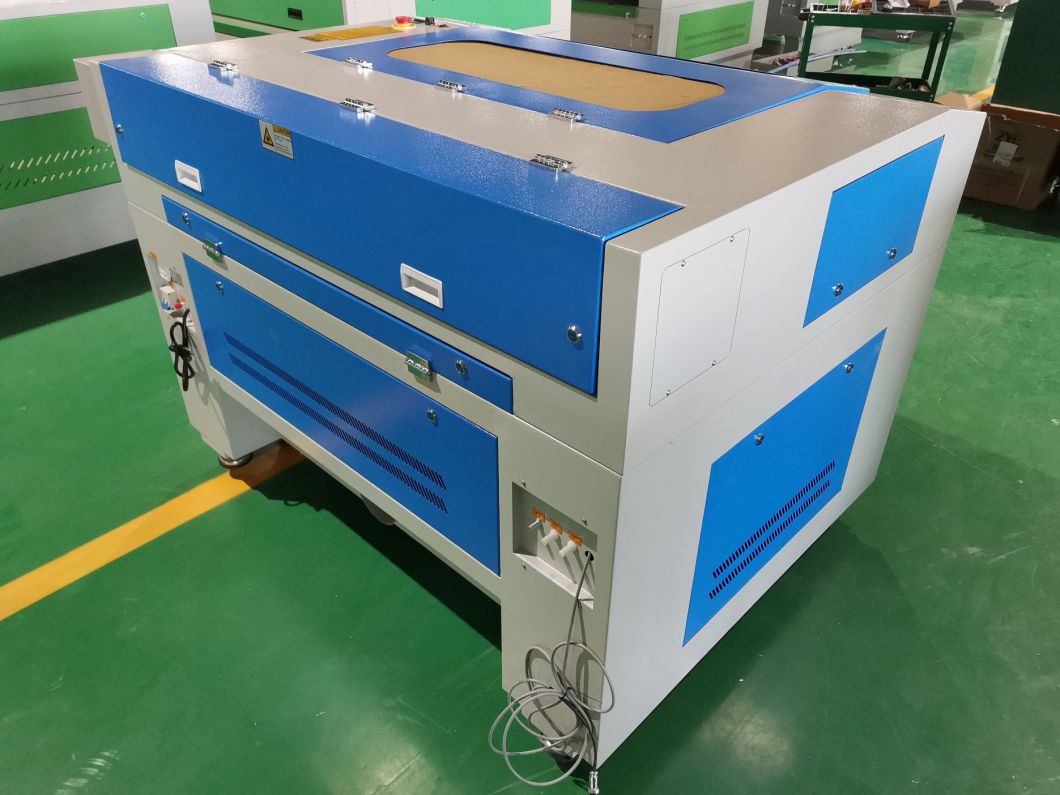 Manufacturer of Auto-Feeding Laser Cutting Machine with CCD Camera CO2 Laser Cutting Machine GS1610