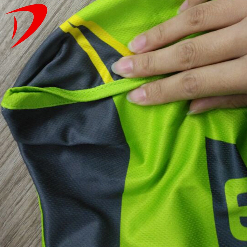 Factory Price Printing Sports Running Wear Team Training Wear Sublimation Men Sports Gym Singlets Custom Sublimated Running Vest Running Top Signlets