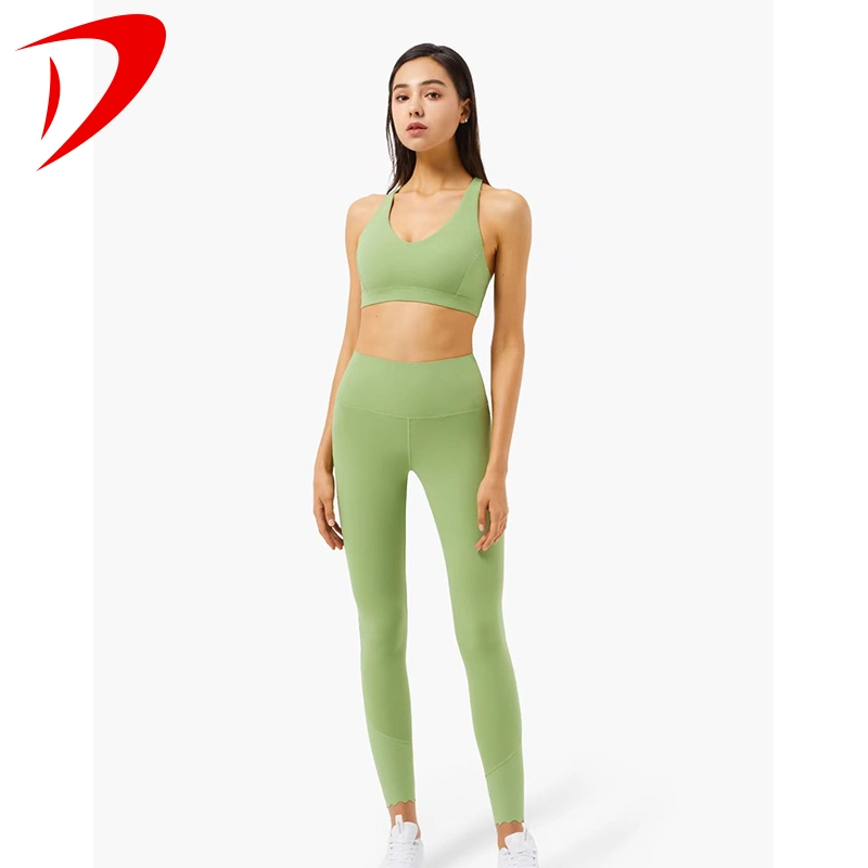 Wholesale China Apparel Sports Wear Gym Yoga Gym Wear Sportswear Outfit Yoga Wear Seamless Pants Sports Bra Gym Wear Women Clothing Yoga Set Legging