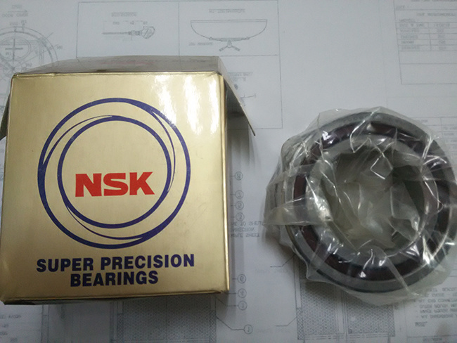 Original NSK Bearing NSK 7008ctyndtlp4 Angular Contact Ball Bearing