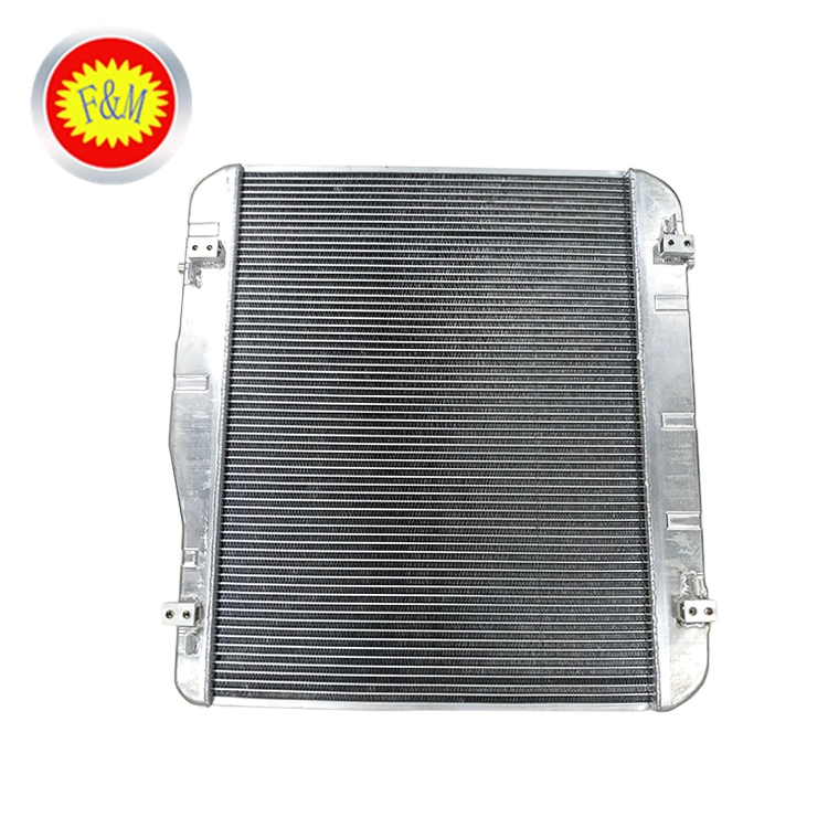 China Auto Spare Parts OEM 16400-75470 Assy Radiator for Hiace