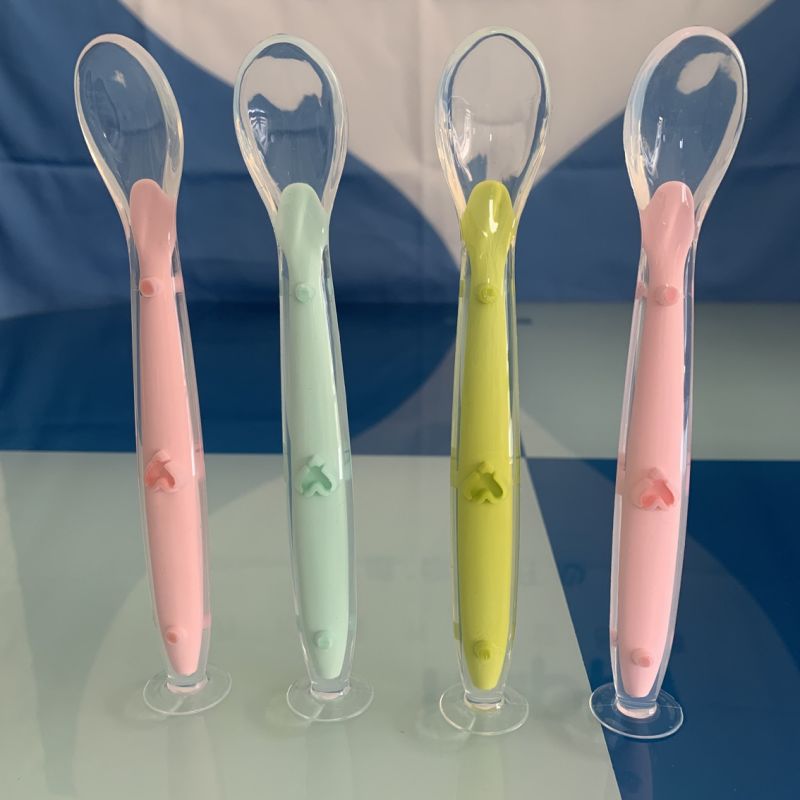 New Design Silicone Baby Food Spoon with Suction Base