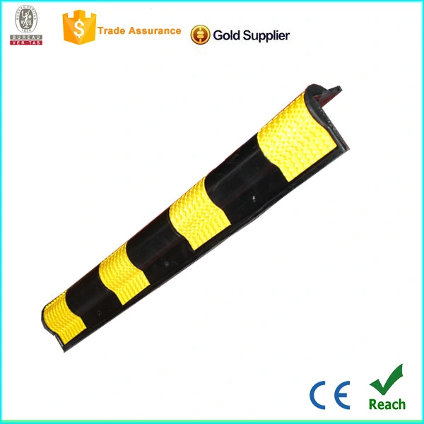 Flat Rubber Corner Guard with Reflector