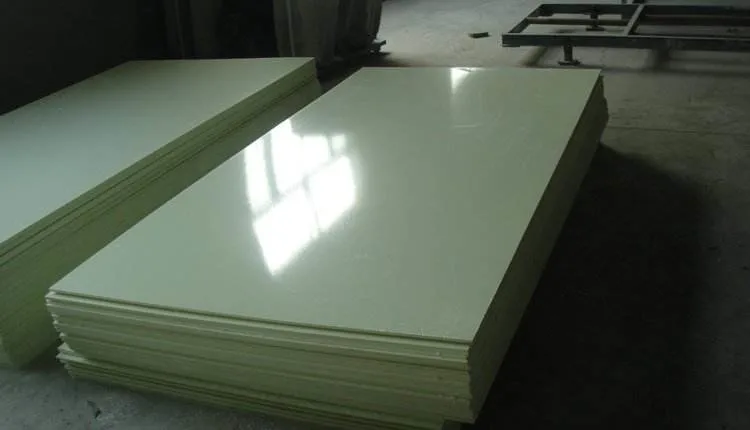 2-21mm White and Colored High Density Water-Proof Solid PVC Formwork Plastic Board for Concrete, Constructions and Building Materials (1220*2440, 1250*2500mm)