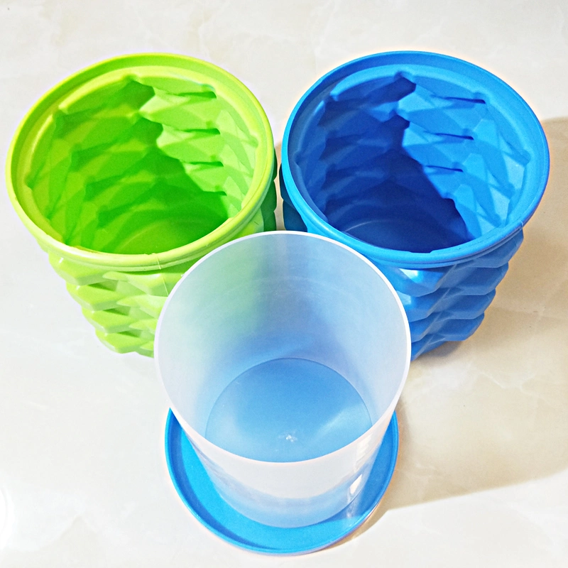 The Ultimate Ice Cube Maker Silicone Bucket with Lid Makes Small Size Nugget Ice Chips for Soft Drinks, Cocktail Ice, Wine
