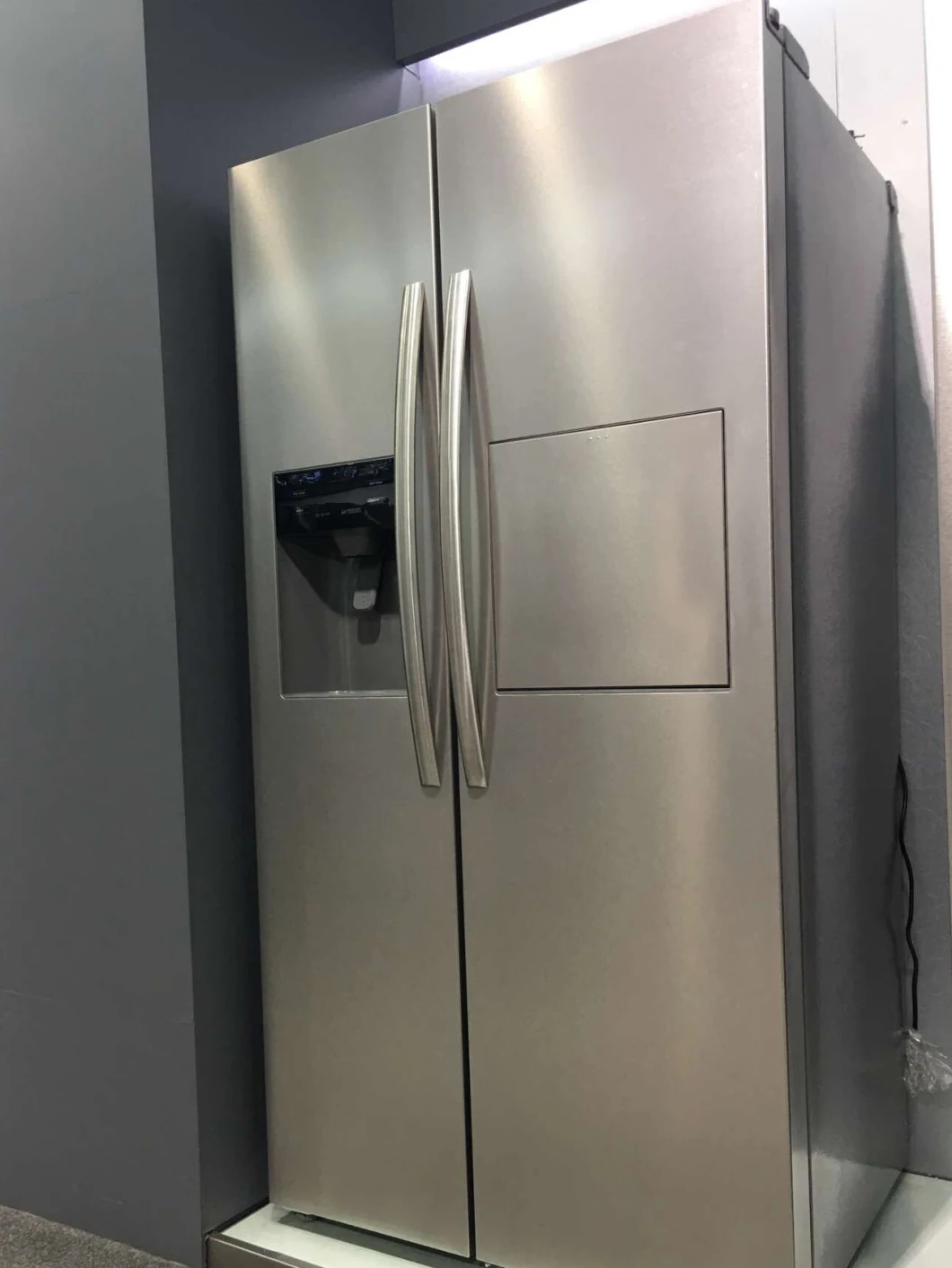 Stainless Side by Side Refrigerator with Ice Maker Water Dispenser Home Bar