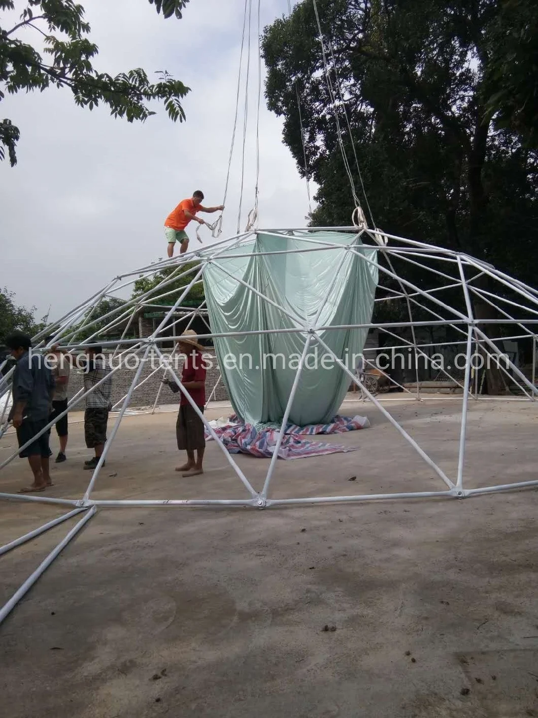 Metal Frame Clear Decorative Dome Tent for Shelter
