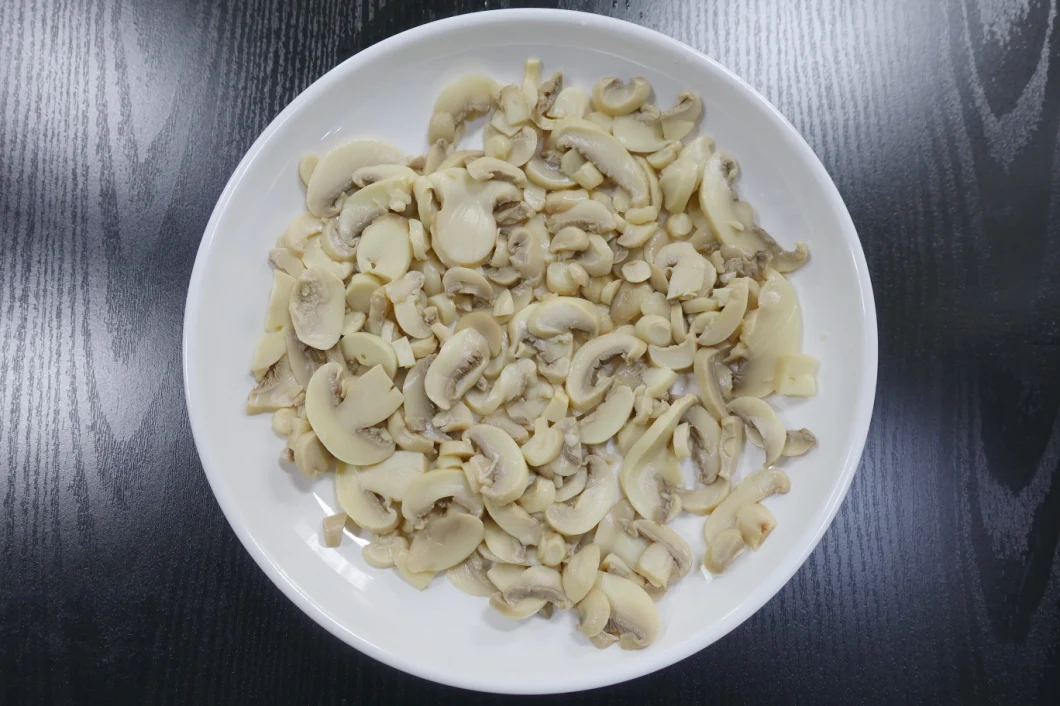 China Canned Food Canned Mushroom Whole in Brine