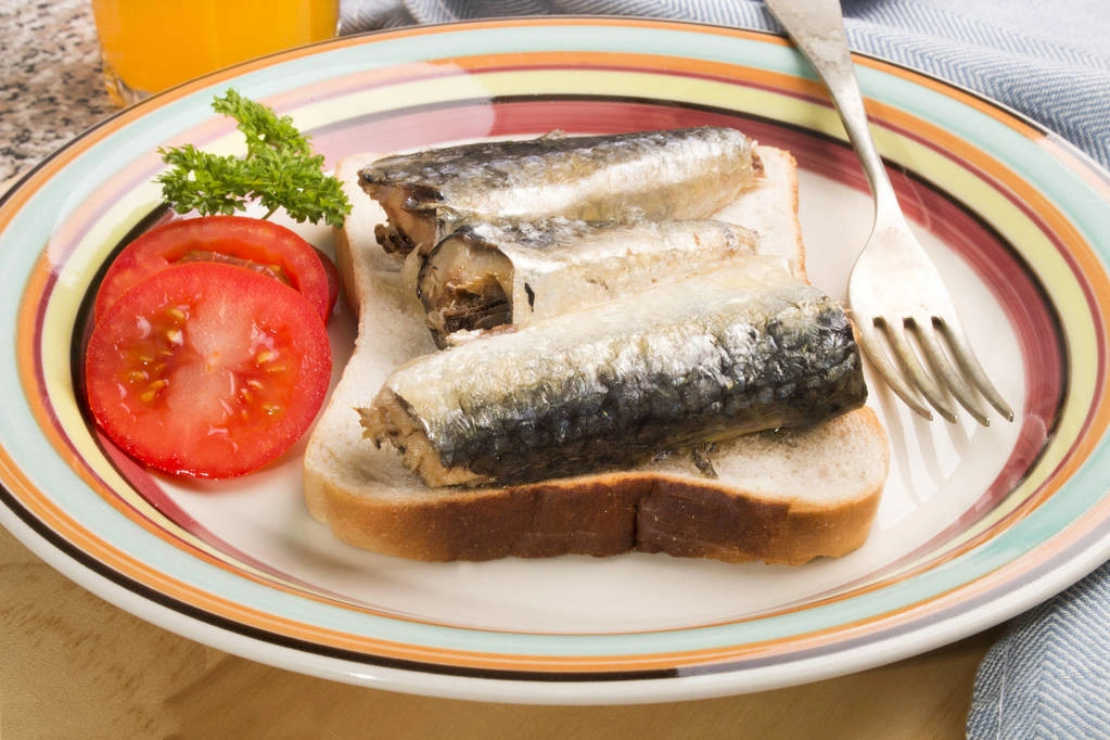 Top Quality Delicious Canned Sardines in Soybean Oil Delicious Sardines in Oil Sauce