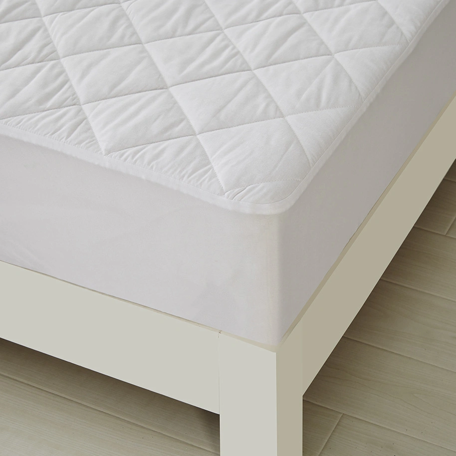 Breathable and Waterproof 70GSM Microfiber Quilted Mattress Cover
