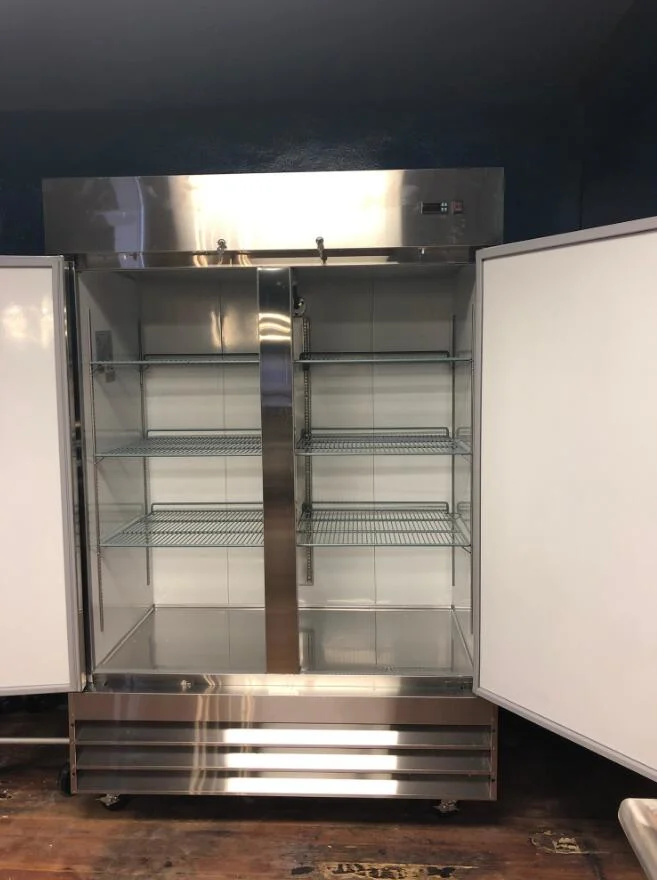 Big Capacity Kitchen Commercial Two Glass Door Compressor Freezer Refrigerators