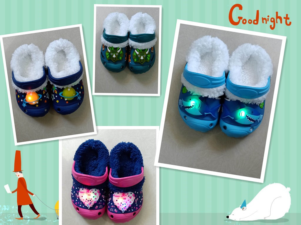 Fashion Casual LED Light Sandals Children Shiny Garden Shoes