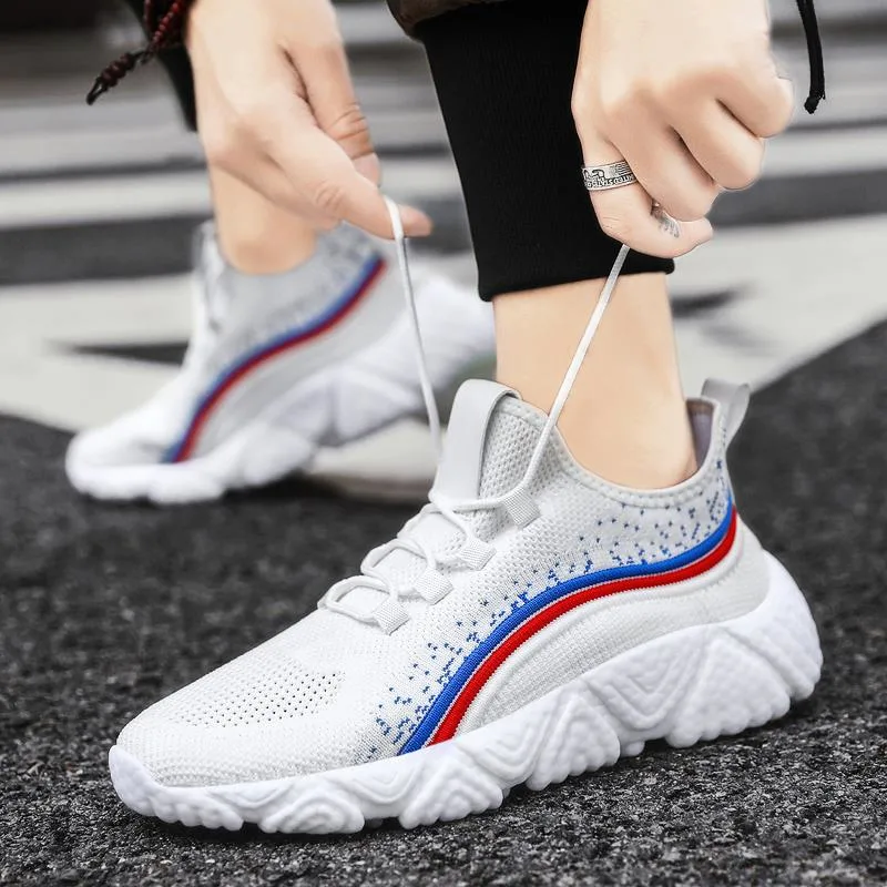 2020 New Style Fashion Comfortable Women Sports Shoes Hot Selling Man Running/Walking Casual Shoes