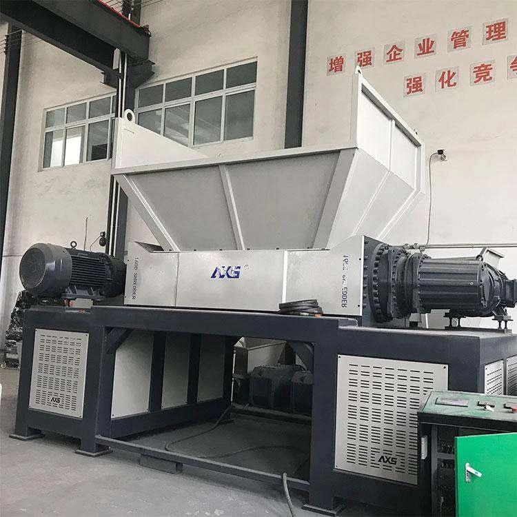 China Industrial Paper Shredder Mobile Tire Metal Shredding Machine