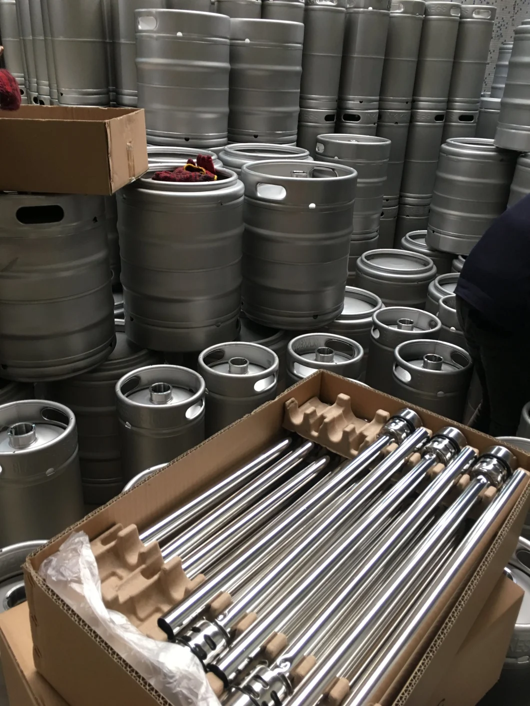 Beer Barrel 30L Customized Open 200 Liter Stainless Steel Metal Beer Barrel Drum with Lock Collar