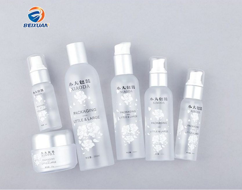 Custom Made Cosmetic Packaging 120ml 50g Skin Care Serum Clear Frosted Bottle Pet Cosmetic Bottle