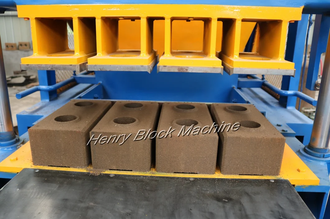 Hr4-10 High Production Automatic Clay Interlocking Brick Machine Soil Interlocking Brick Machine Lego Brick Machine