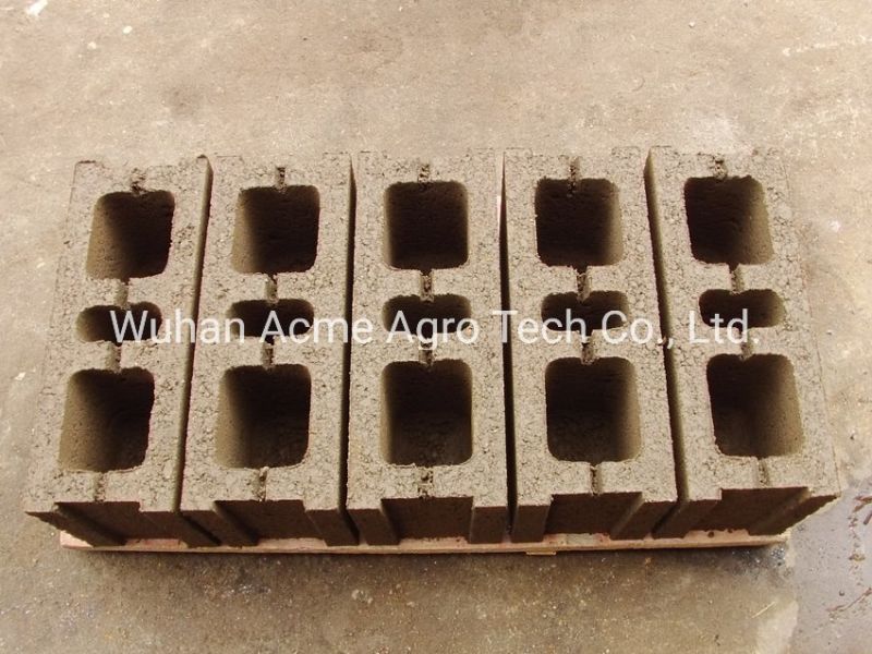 Hot Selling Qt40-3A Small Mobile Small Concrete Brick Making Machine