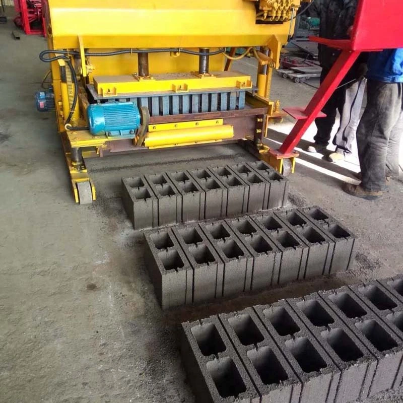 Business Industrial of Mobile Concrete Plant Cinder Block Machine