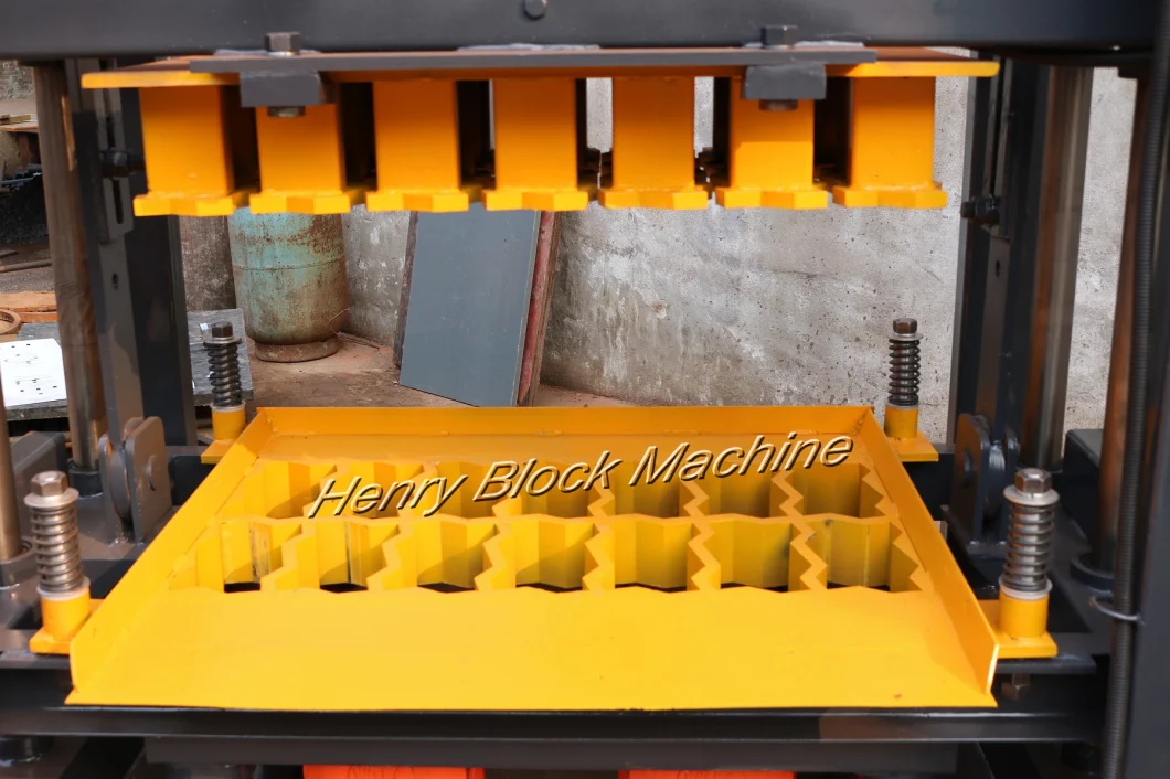 Small Concrete Block Making Machine, Multi-Function Cement Block Machinery