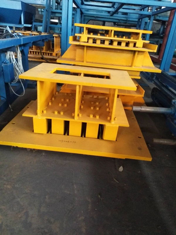 4-15 Solid and Hollow Block Machine/Cement Block Machine