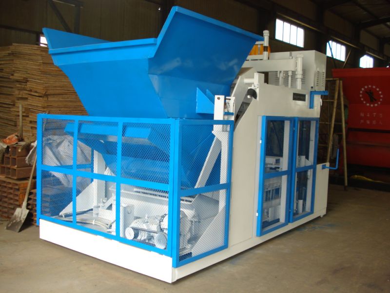 12A Concrete Hollow Block-Forming Machine/Solid/Fly Ash/Gravel Brick Making Machine
