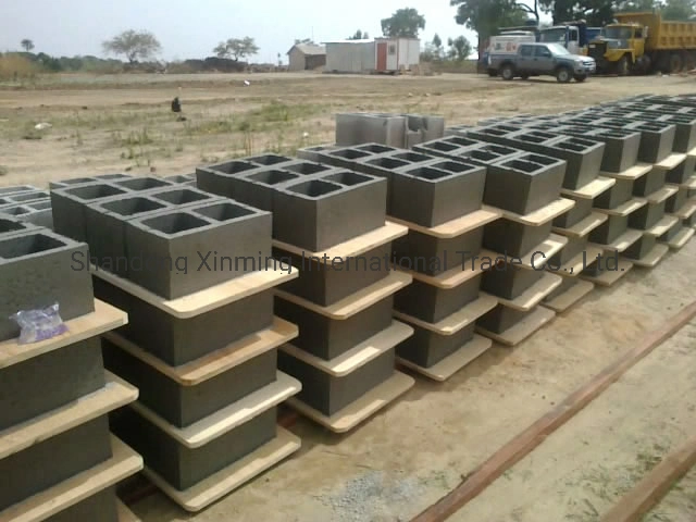 Semi-Automatic Qtj4-40 Concrete Brick Machine Hollow Block Machines Paving Brick Making Machine for Selling