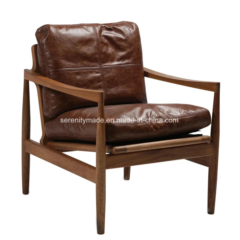 Italian Style Classic Wooden Frame Leather Upholstered Recliner Armrest Lounge Chair