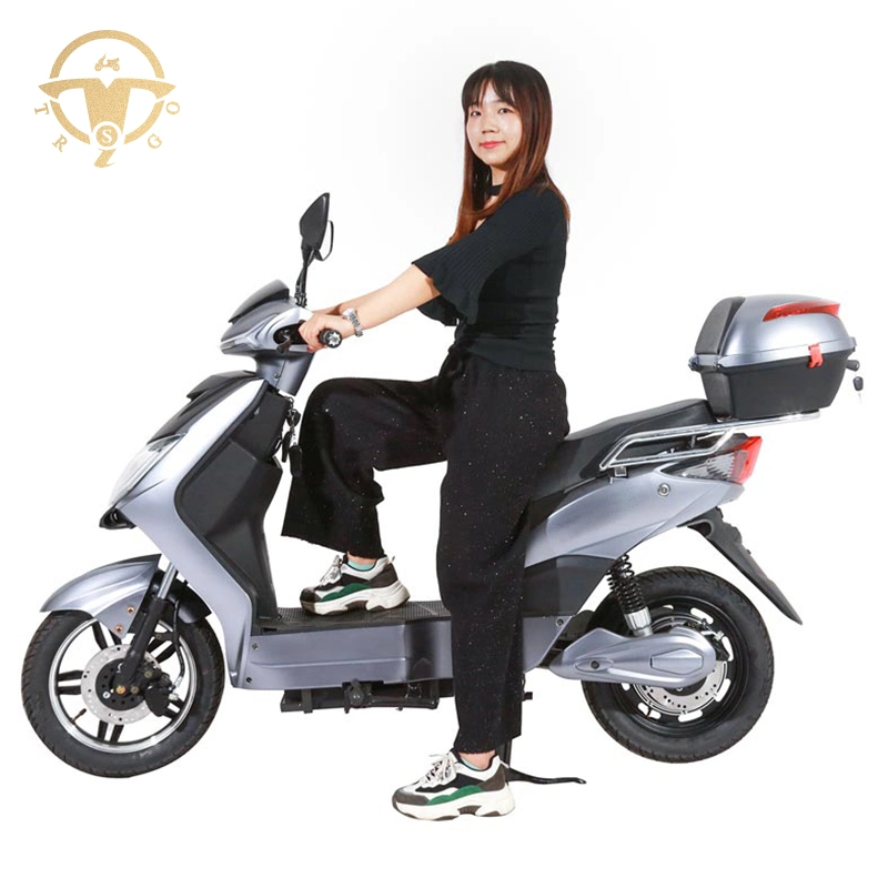 China Factory Sport Style Fast Electric Scooter Cheap Pedal Assist Electric Scooter with Box