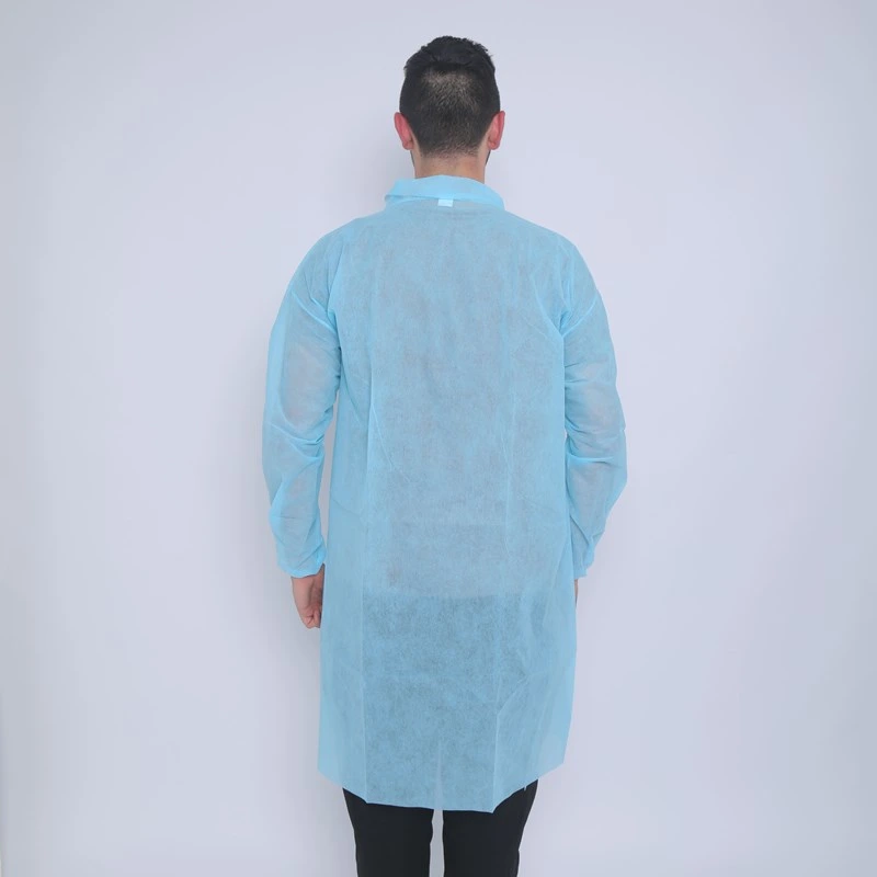 PP Non Woven Disposable Lab Coat with Traditional Collar, Elastic, Snaps Coat