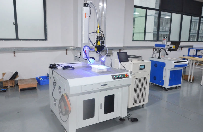 Automatic Continuously 4 Axis Automatic Fiber Laser Welding Machine Price