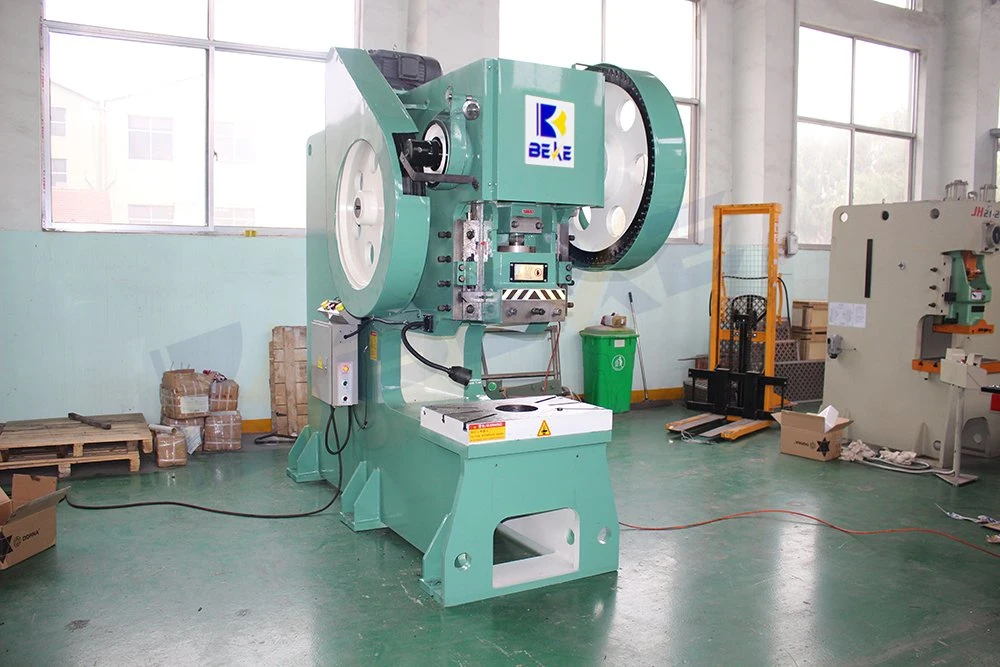Nanjing Beke Jb23-125 High Precision Mechanical Carbon Plate Stamping Punch Machine Made in China