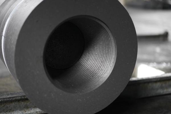 Diameter 50-700mm All Series Graphite Electrodes for Eaf Lf