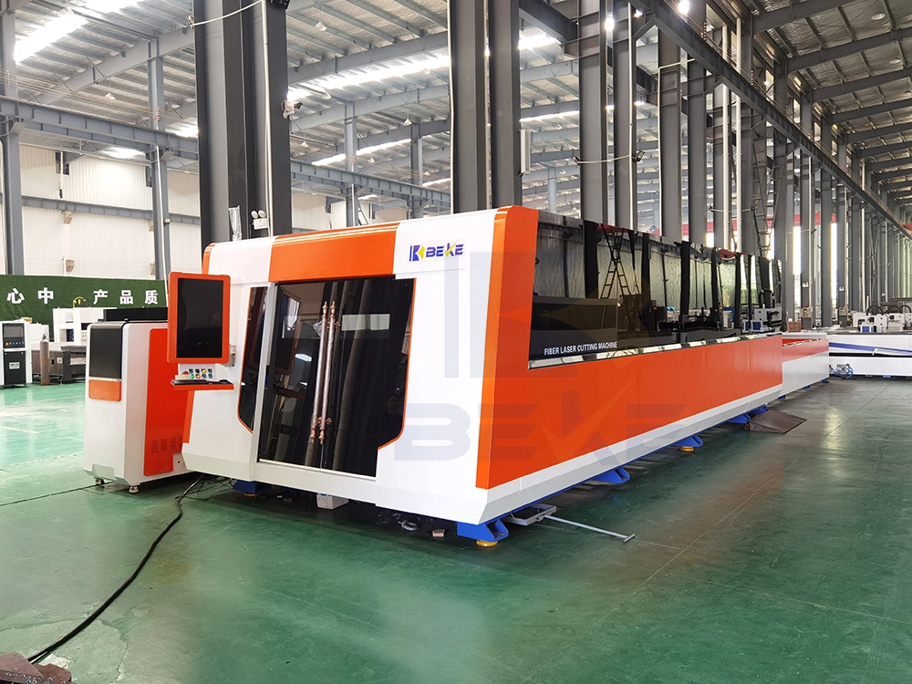 Nanjing Beke Hot Sales 6000W Closed Type Carbon Plate Fiber Laser Cutting Machine with CE