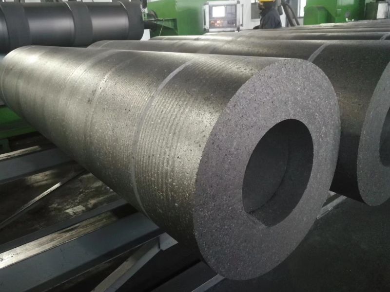 Diameter 400mm*1800mm/2000mm/2400mm UHP Graphite Electrodes Are Widely Used in Steel Making