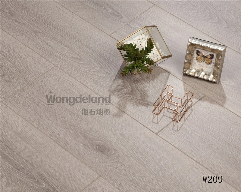 MDF/HDF Chinese Wood Laminate Flooring/Laminated Flooring