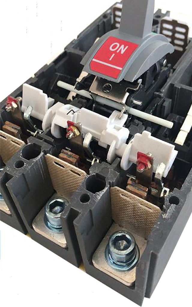 Power Distribution Circuit Breaker 3p 200/225/250A-25/35ka Moulded Case Circuit Breaker
