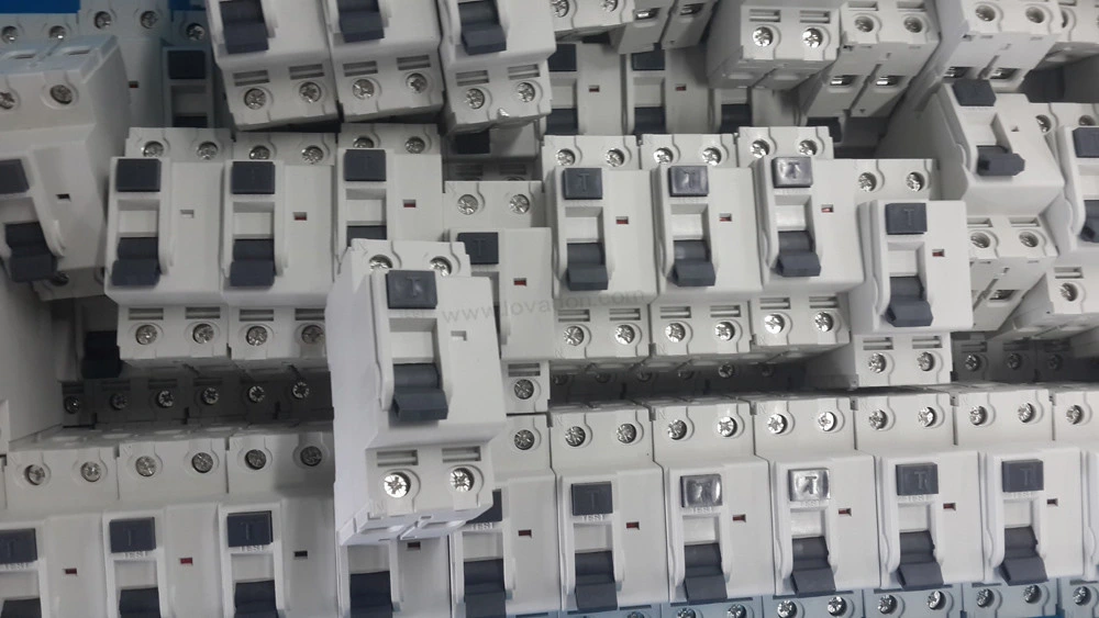 Electrical Circuit Breakers Automatic Reset Residual Current Circuit Breaker