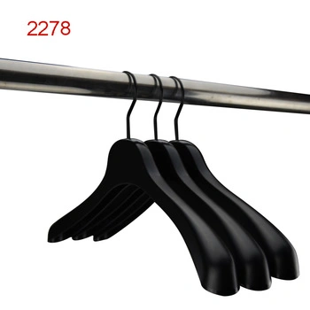 Classic Fashion Black Plastic Hangers with Custom Flat Hook