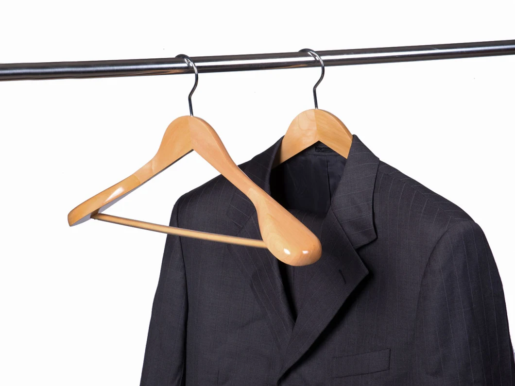 Manufacturer Natural Solid Wooden Wide Shoulder Coat Hangers for Suit