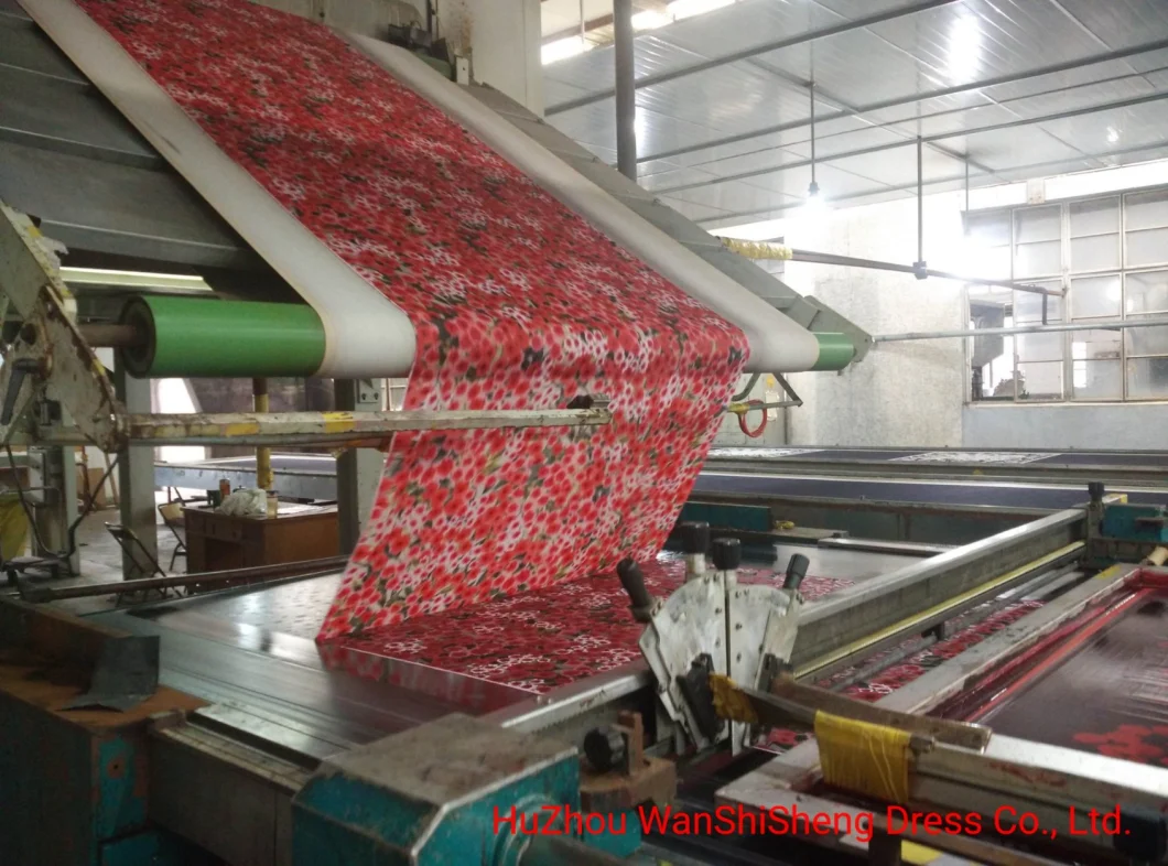 Latest Design Small Ponpoms Scarf Factory Price Yarn Dying Machine Weaving Checked Scarf with Pompoms