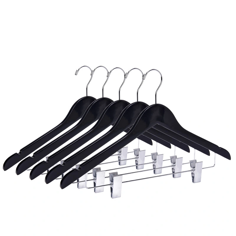 2021 Fashion Custom Black Color Wooden Clothes Coat Pants Hangers Racks with Clips