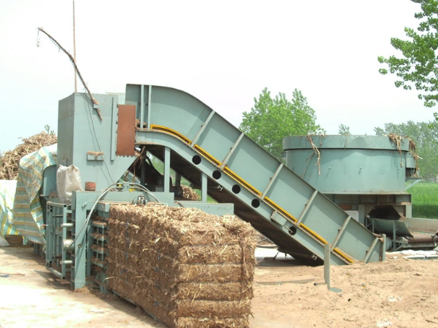 Heavy duty baling machine for pressing wheat straw, rice straw, hay, cotton stalk and so on